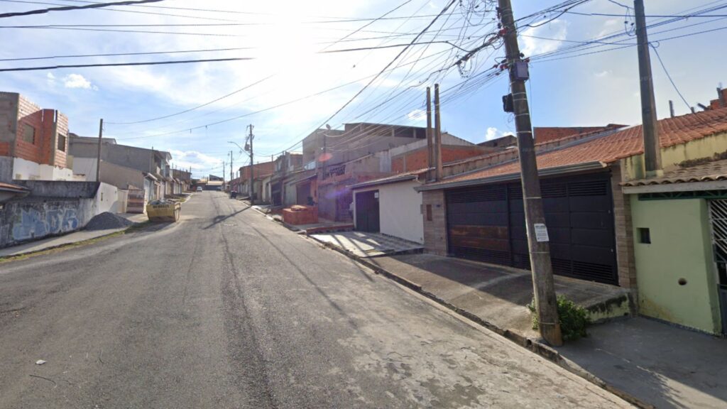 Criança morre após cair na piscina no Jardim Santa Catarina, em Sorocaba (Reprodução/Google)