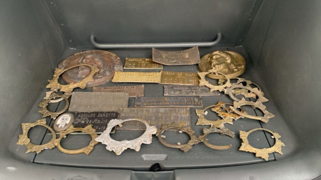 GCM recupera peças furtadas em cemitério de Sorocaba (GCM/Divulgação)