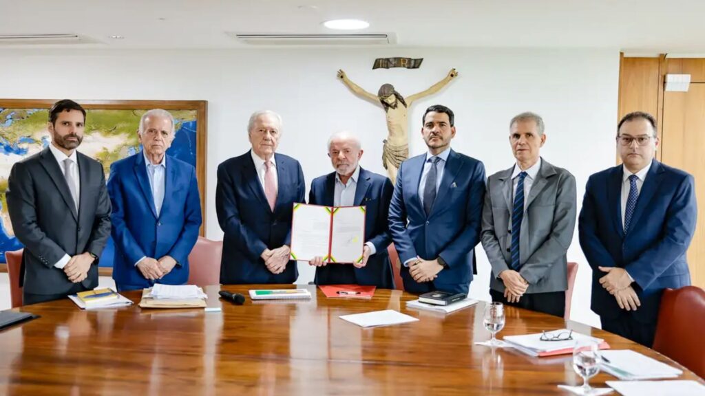 Lula assina Projeto de lei Antifacção e envia ao Congresso (RICARDO STUCKERT/PR)