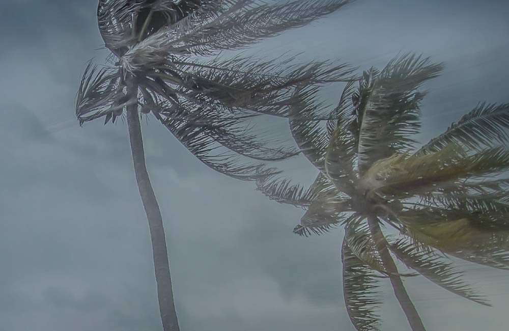 Passagem de frente fria deve provocar pancadas intensas, raios, rajadas de vento e possibilidade de granizo entre domingo (16) e terça-feira (18)/ Foto: Defesa Civil