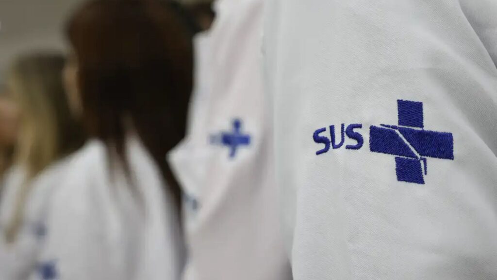 Março Azul: exames para rastrear câncer de intestino triplicam no SUS (Foto: Fernando Frazão/Agência Brasil)