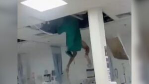 Paciente em surto cai de teto em hospital no Rio de Janeiro
