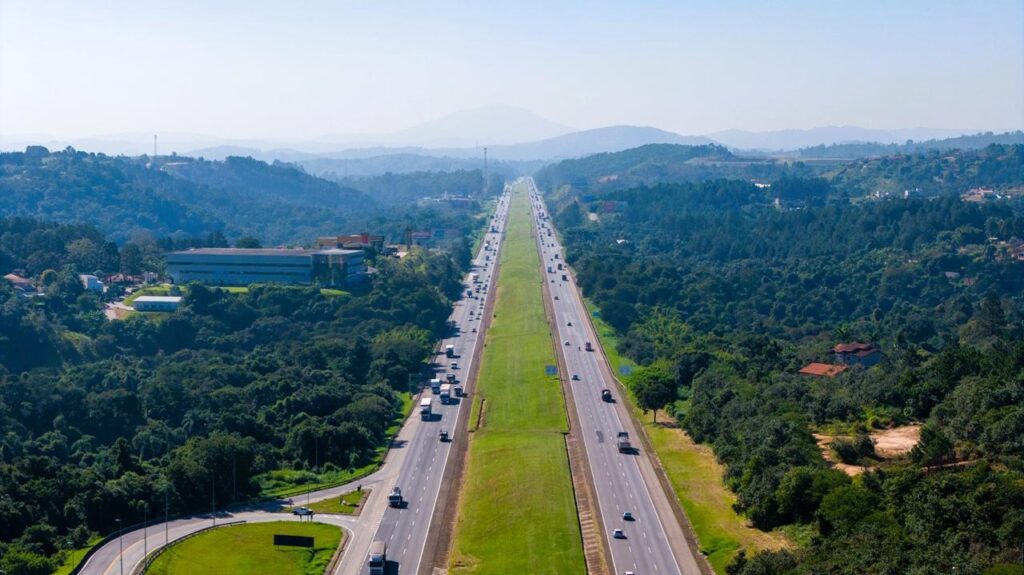 Mais de 1,3 milhão de veículos devem circular nas rodovias da região de Sorocaba durante o feriadão do Dia do Trabalho