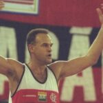 Flamengo aposenta camisa 14 de Oscar (Reprodução)