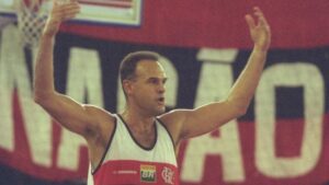 Flamengo aposenta camisa 14 de Oscar (Reprodução)