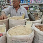 Mercado eleva previsão da inflação para 4,89% este ano (Foto: Joédson Alves/Agência Brasil)