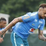 Com dúvida na direita, Brasil encerra preparação para encarar Escócia (Foto: Rafael Ribeiro/CBF)