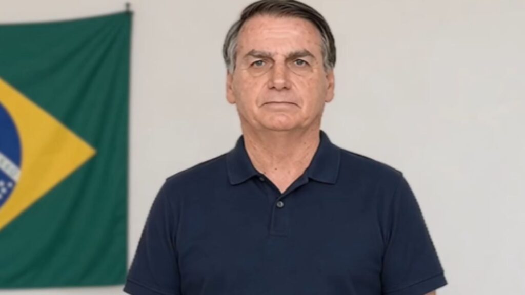 Campanha de Flávio Bolsonaro avalia que vídeo com IA de Jair Bolsonaro não viola decisões da Justiça
