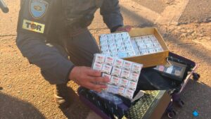 Homem é preso com medicamentos para emagrecimento e iPhones contrabandeados na Raposo Tavares
